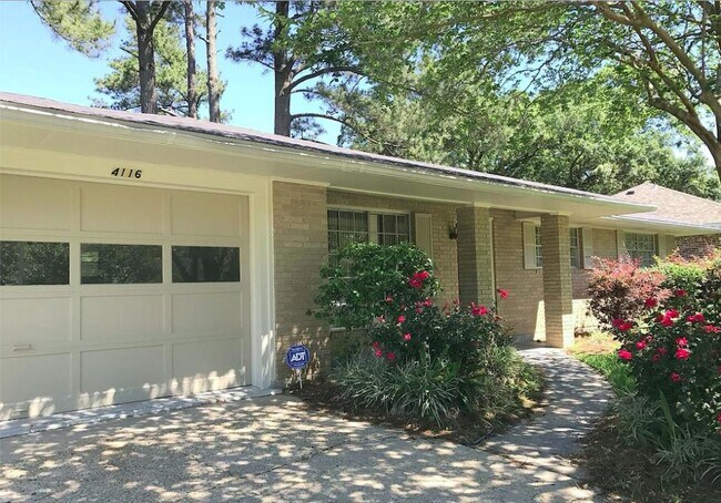 Building Photo - 4116 Fleet Dr