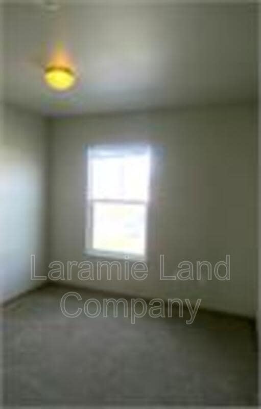 Building Photo - 529 Mitchell St