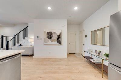 Building Photo - 524 4th St