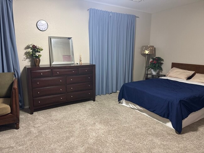 Building Photo - Modern Shared Home with Private Rooms & Full Amenities