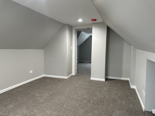 Building Photo - 905 Tomahawk Trail