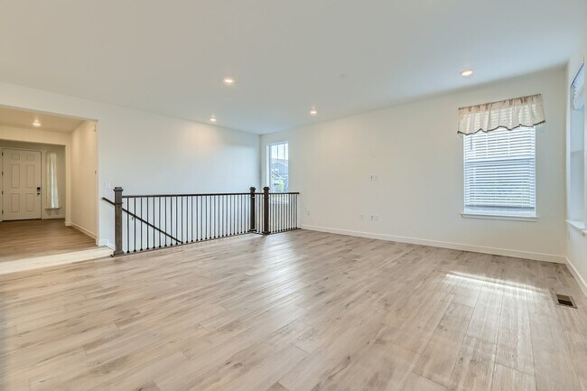 Building Photo - 16721 Desert Wine Trl