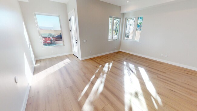 Building Photo - 212-214 Imperial Beach Blvd.