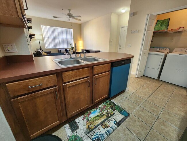 Building Photo - 8137 Claire Ann Dr