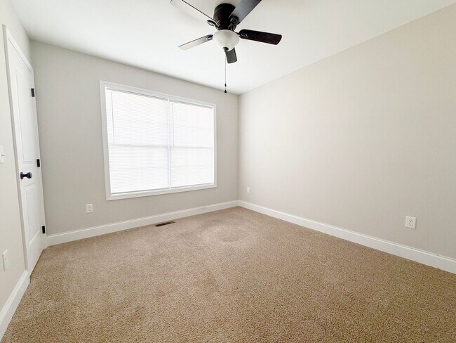 Building Photo - 107 Westfield Ct