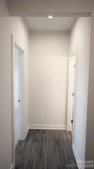 Building Photo - 8340 Bretton Woods Dr