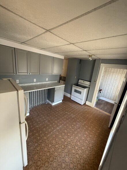 Building Photo - 89 State St