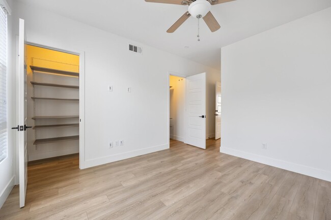 Building Photo - Modern 3-Bedroom Condo in Prime Azusa Loca...