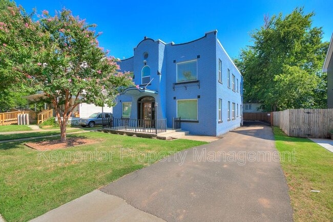 Primary Photo - 1308 NW 16th St