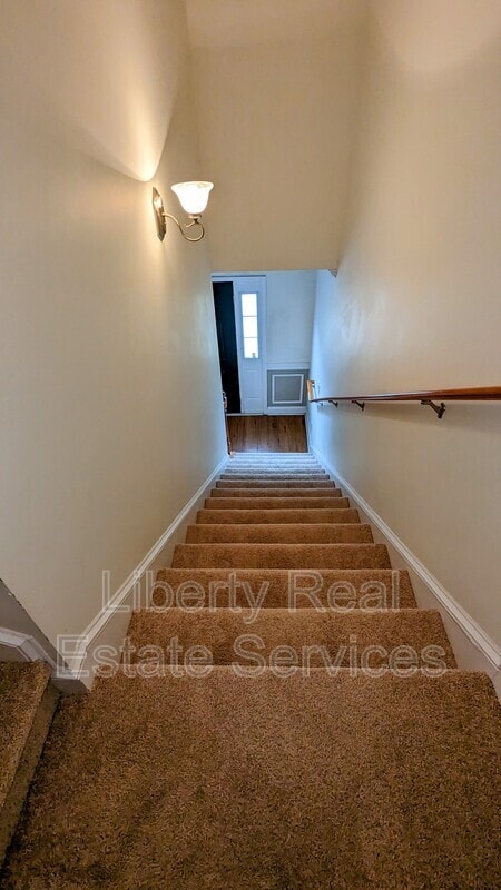 Building Photo - 115 Caswell Ct