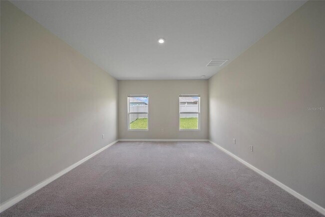 Building Photo - 489 Panaro Ln