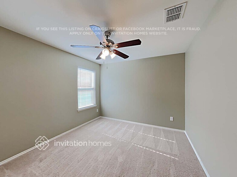 Building Photo - 255 Thatcher Dr
