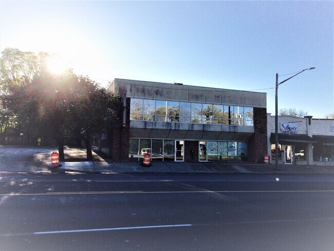 Building Photo - 8315 1st Ave S