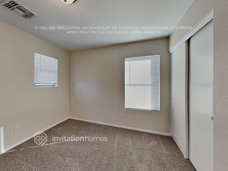 Building Photo - 8231 W Carol Ave