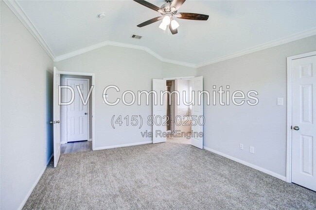 Building Photo - 139 Long Canyon Ln