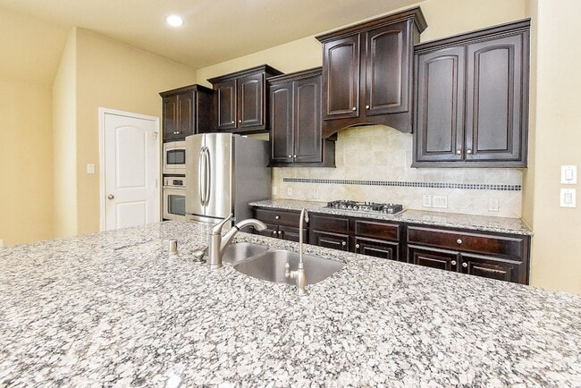 Building Photo - 10310 Rouken Glen Ct.