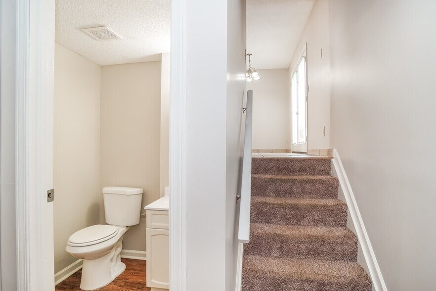 Building Photo - 2709 Bretton Woods Dr