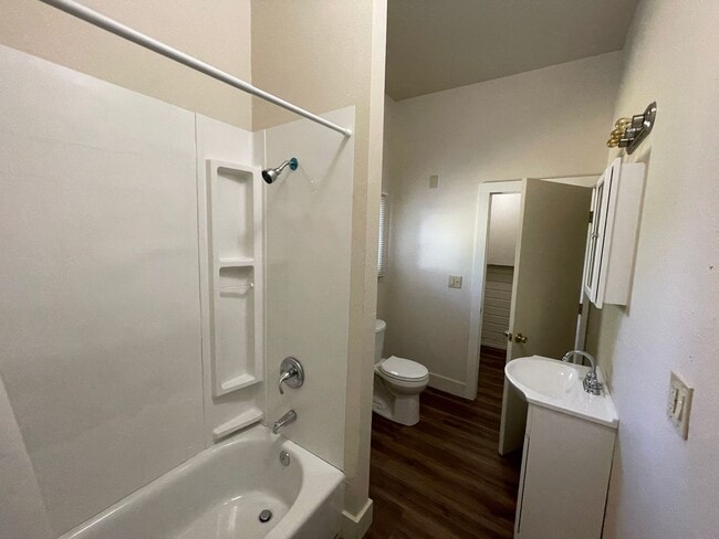 Building Photo - Boise Home with Large Basement, Yard, New ...