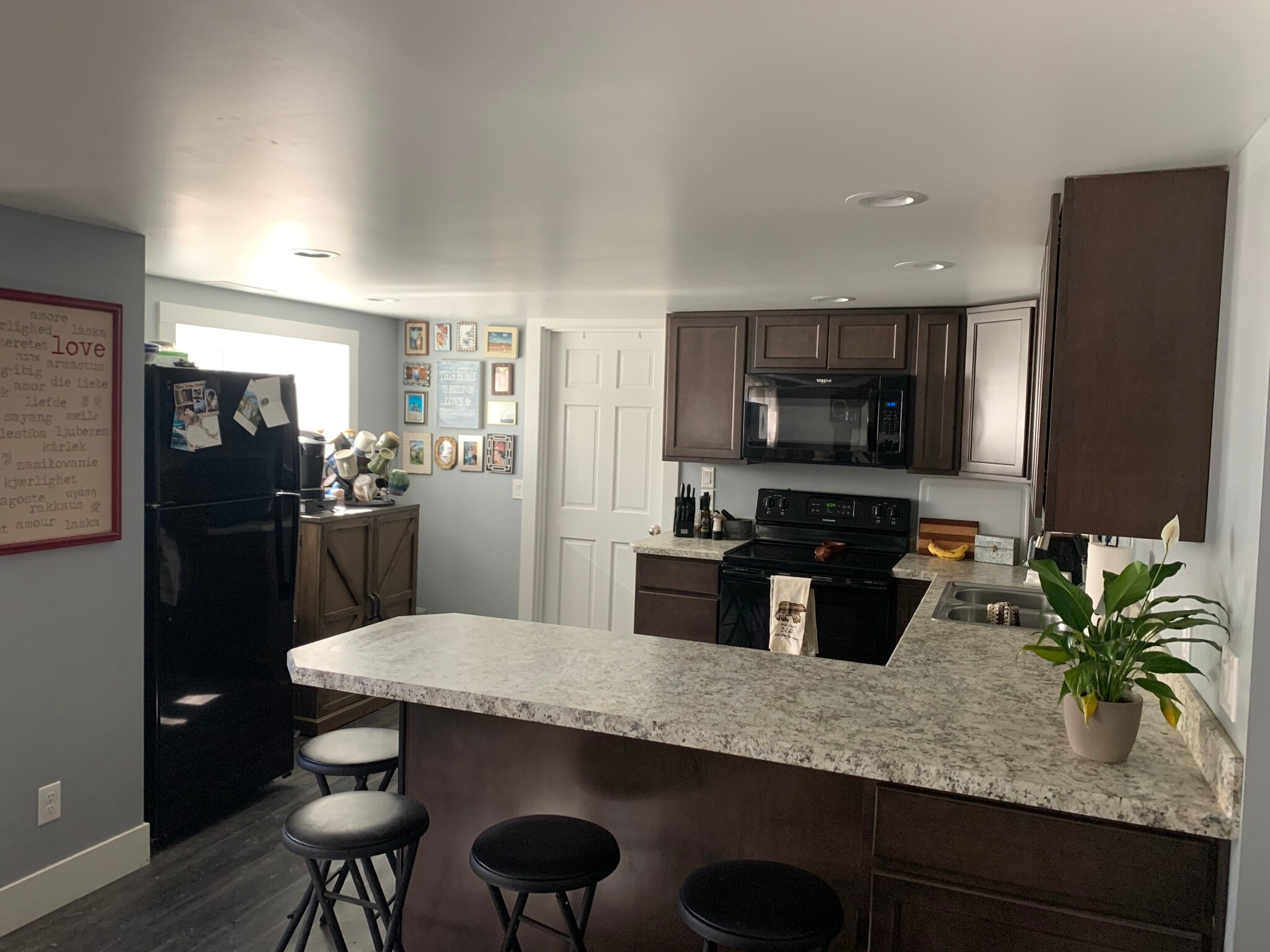 Building Photo - 3111 Harrow Dr