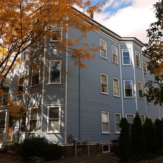 Building Photo - 19 Worcester St