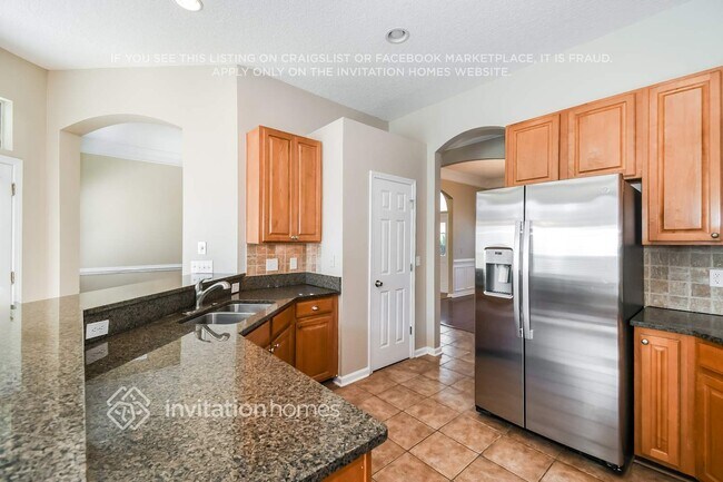 Building Photo - 4013 Lonicera Loop