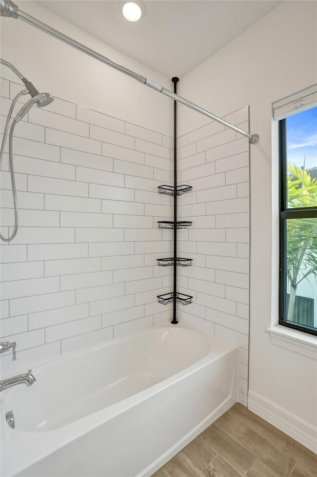 Building Photo - 8355 NW 7th Pl