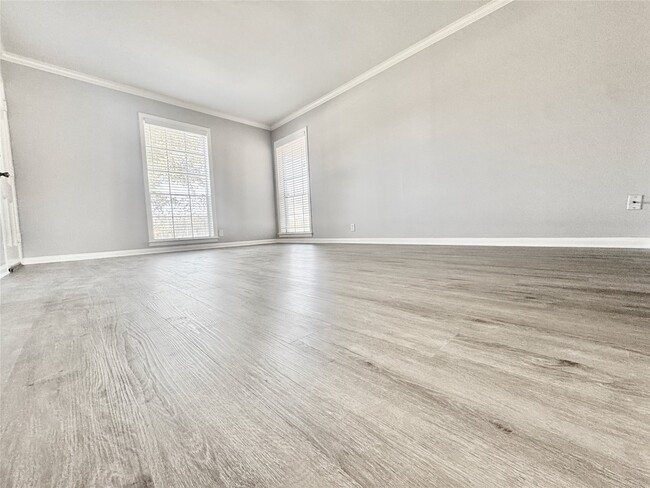 Building Photo - 1810 Mill Creek Dr