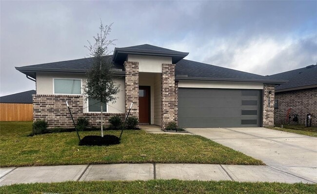Primary Photo - 29810 Wildcat Wy