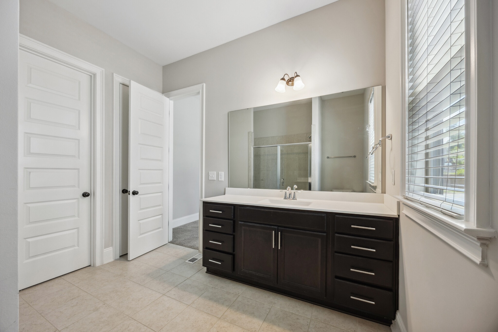 Building Photo - 405 Gilpin Way