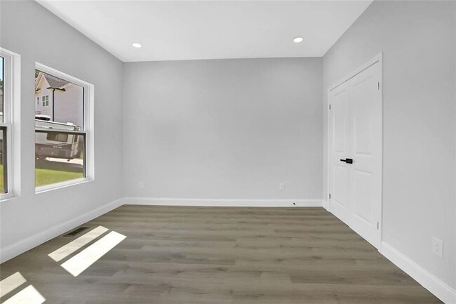 Building Photo - 5719 Calm Valley Point
