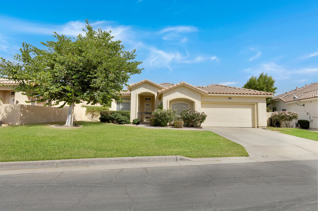 Building Photo - 78840 Spyglass Hill Dr