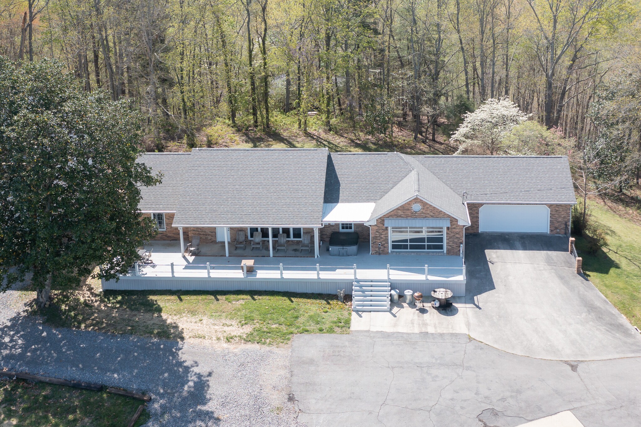 Building Photo - 160 Emalyn Ct