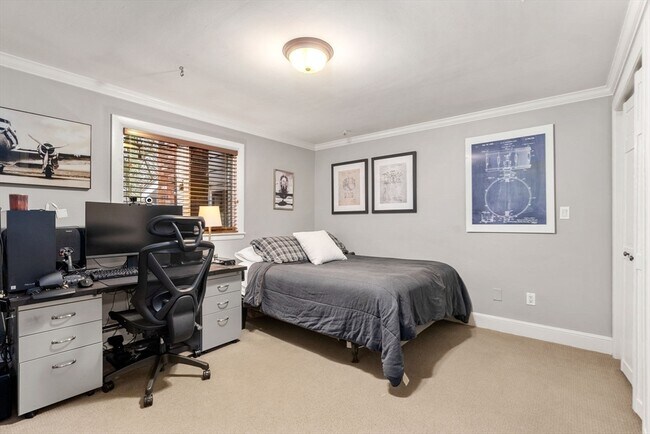 Building Photo - 21 Gail Rd