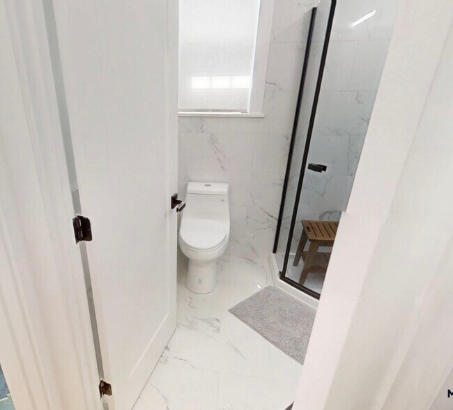 Building Photo - 36 Shepard St