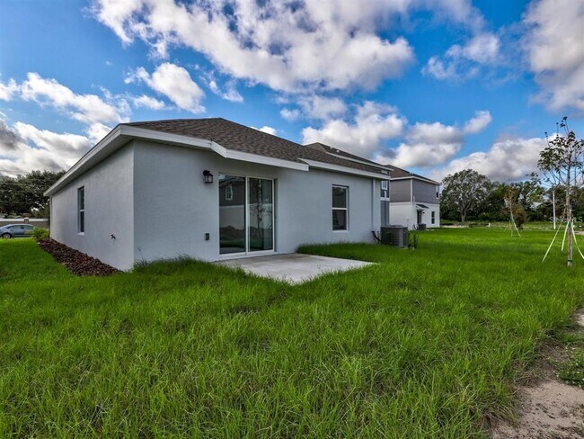 Building Photo - 602 Bell Prairie Cir