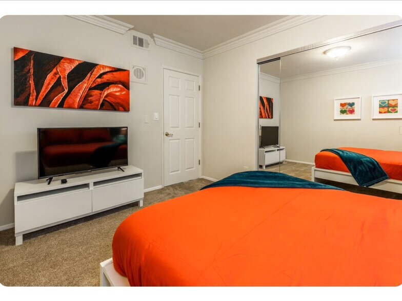 Bedroom #3 - 15707 Varden St