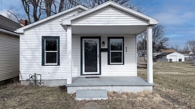 Building Photo - 608 Ravenswood Dr