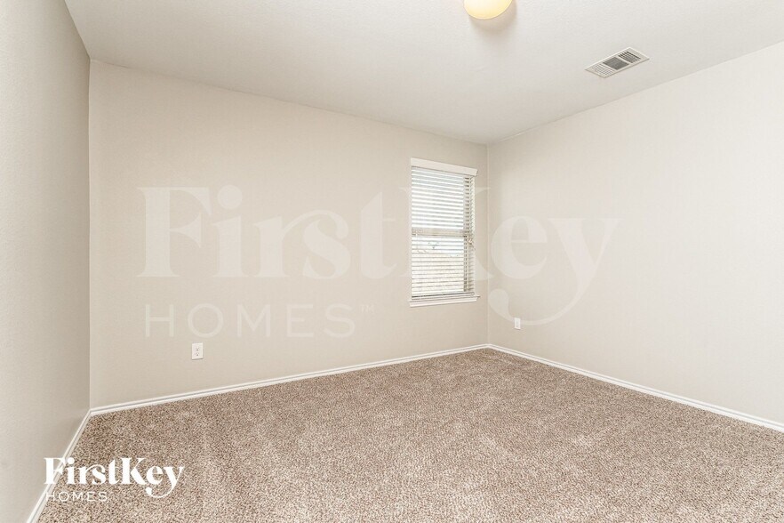 Building Photo - 1412 Marble St