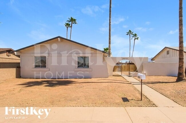 Building Photo - 5213 S 47th Pl