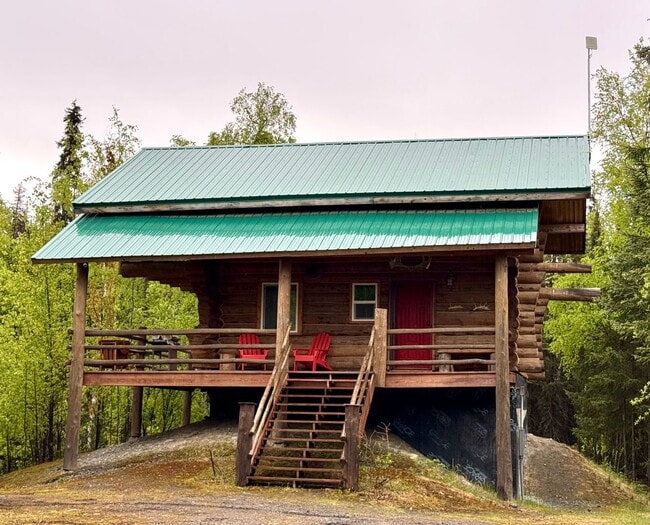 Primary Photo - ALASKAN CABIN IN THE WOODS!