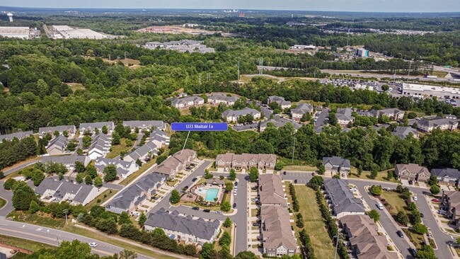 Building Photo - 1223 Bhaltair Ln