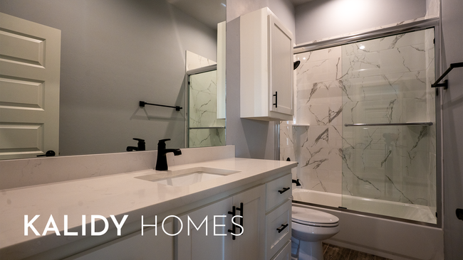 Building Photo - 308 W 3rd St