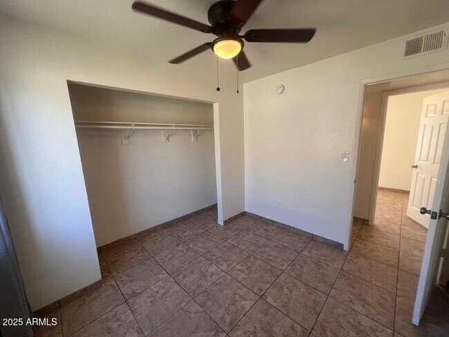 Building Photo - 2549 E Chipman Rd