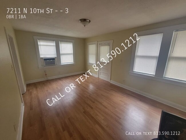 Building Photo - 7211 N 10th St