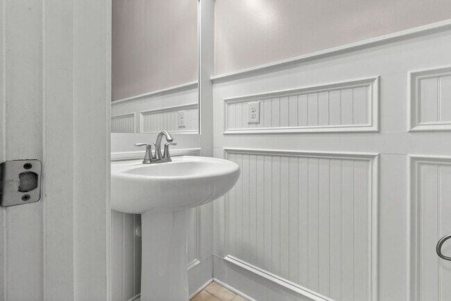 Building Photo - 4 Bedroom in Mimosa Bay with BONUS and BOA...