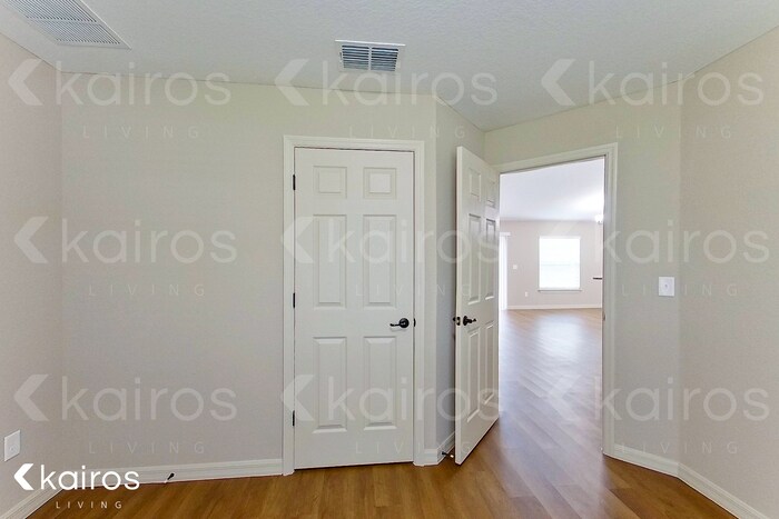 Building Photo - 4481 SW 139th Pl