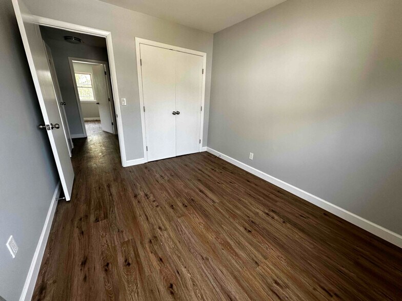 Building Photo - 1531 Harford Square Dr