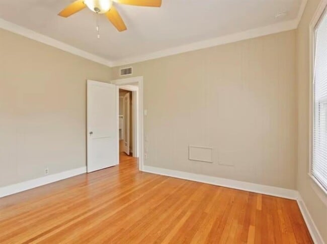 Building Photo - 4018 Garrott St