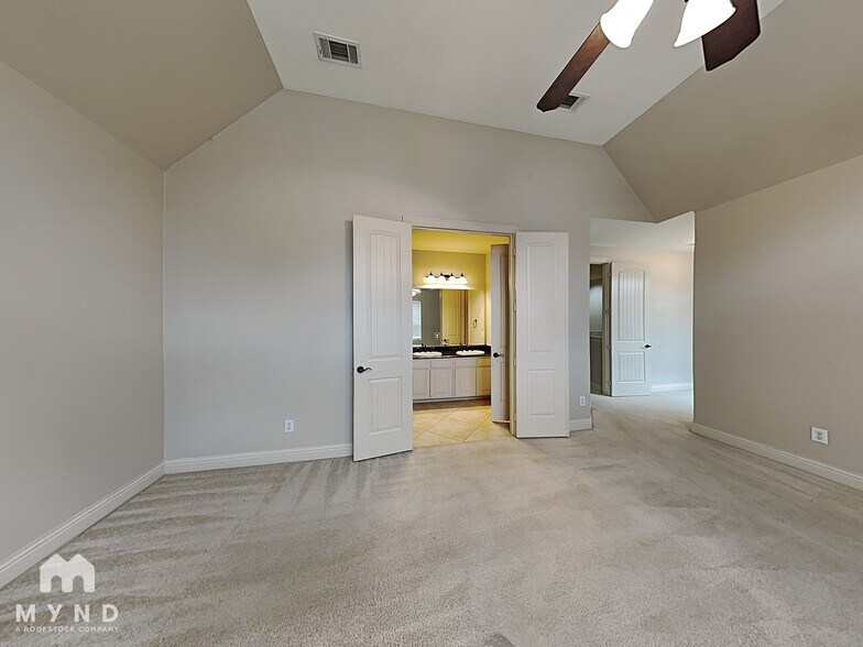 Building Photo - 2204 Apollonia Ln