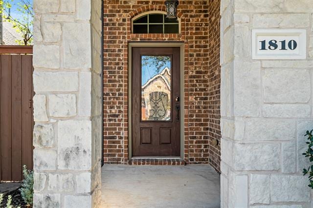 Building Photo - 1810 Sanderlain Ln